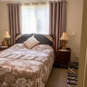 4* Bed & Breakfast Ascot On Swan