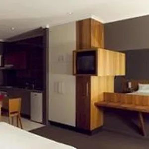 4* Aparthotel Riverview On Mount Street